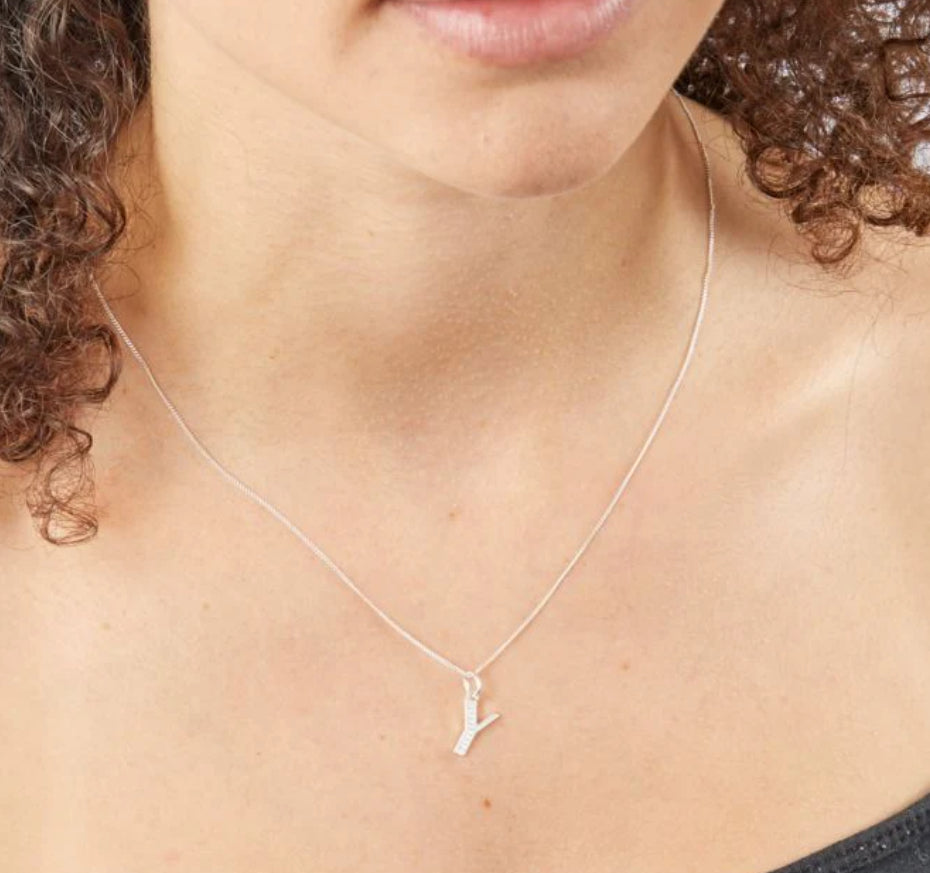 Beginnings Sterling Silver initial cubic zirconia - G, Q, U & Z - Bluebell and Willow
