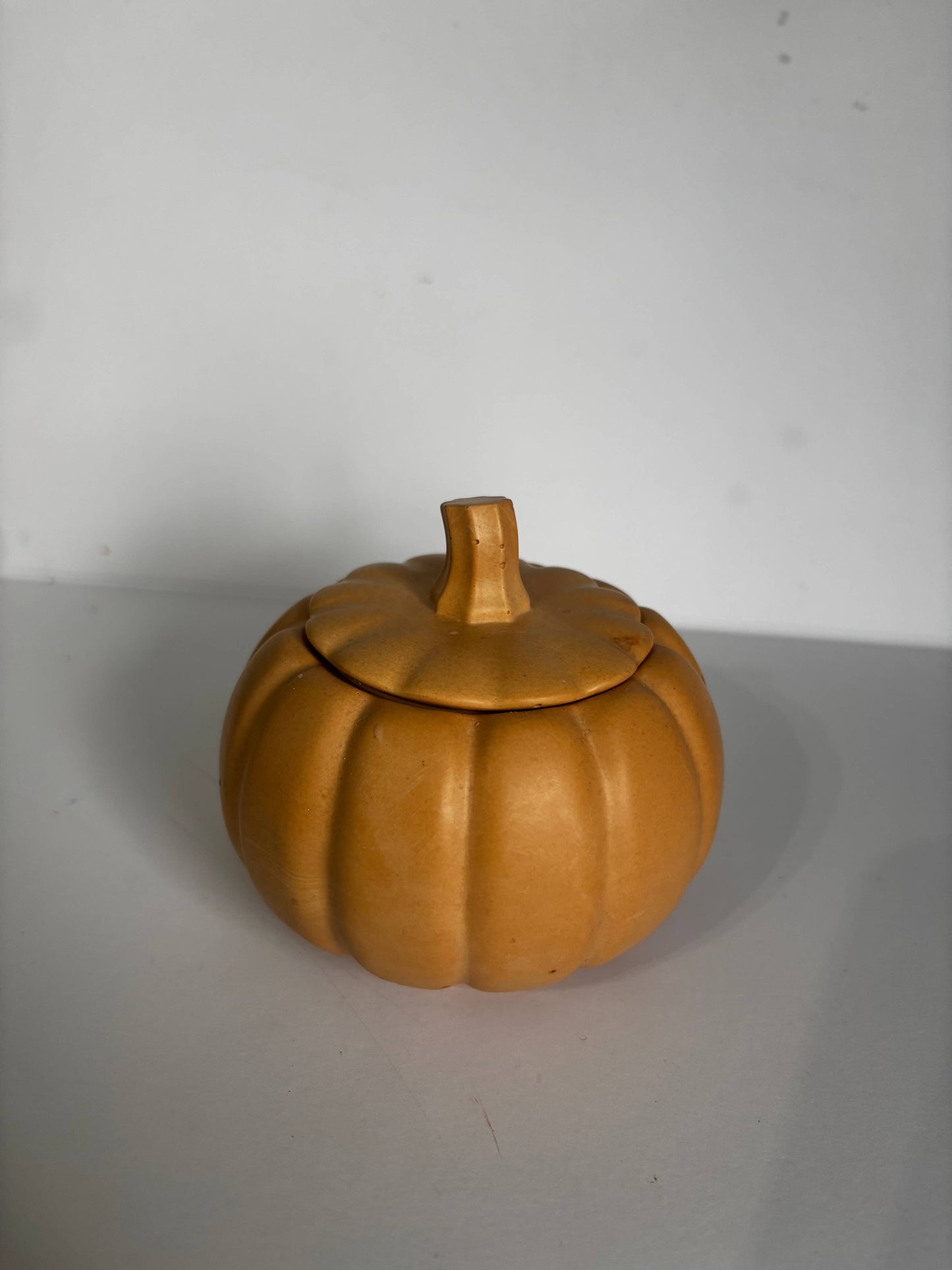 Pumpkin Candle | Trinket Pot: White