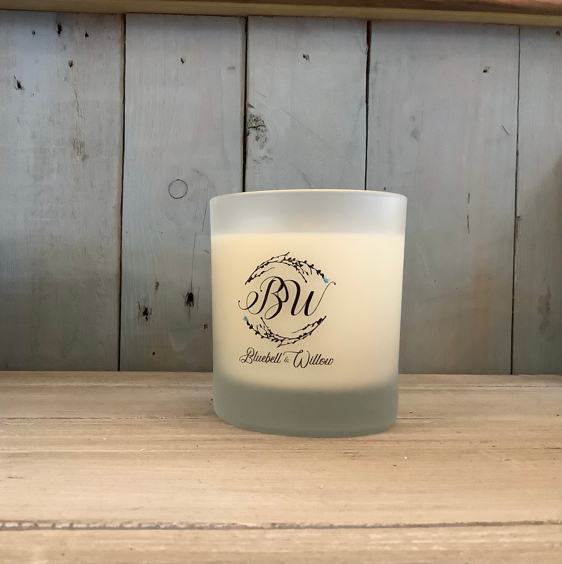 Bluebell and Willow Candle - Mandle - Bluebell and Willow