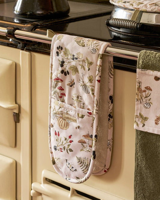 Autumn Forage Double Oven Glove
