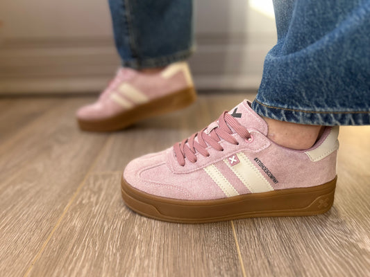 XTI nude/pale pink trainers