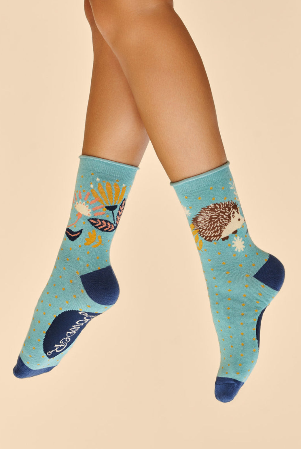 Powder ladies hedgehog hunting ankle socks