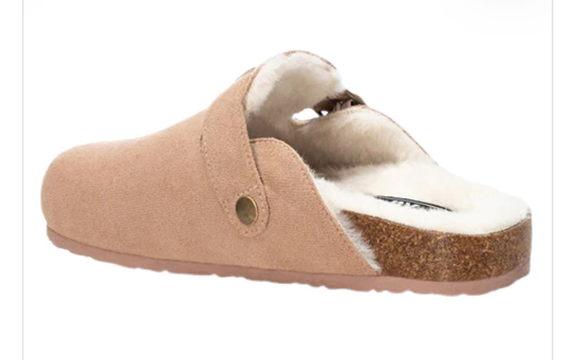 XTI Beige Clogs with Faux Fur Lining - slippers