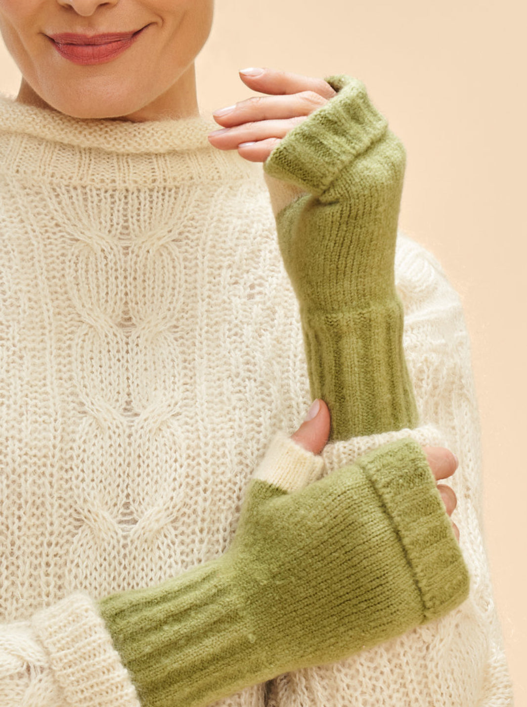 Powder Cassia wrist warmers  - sage