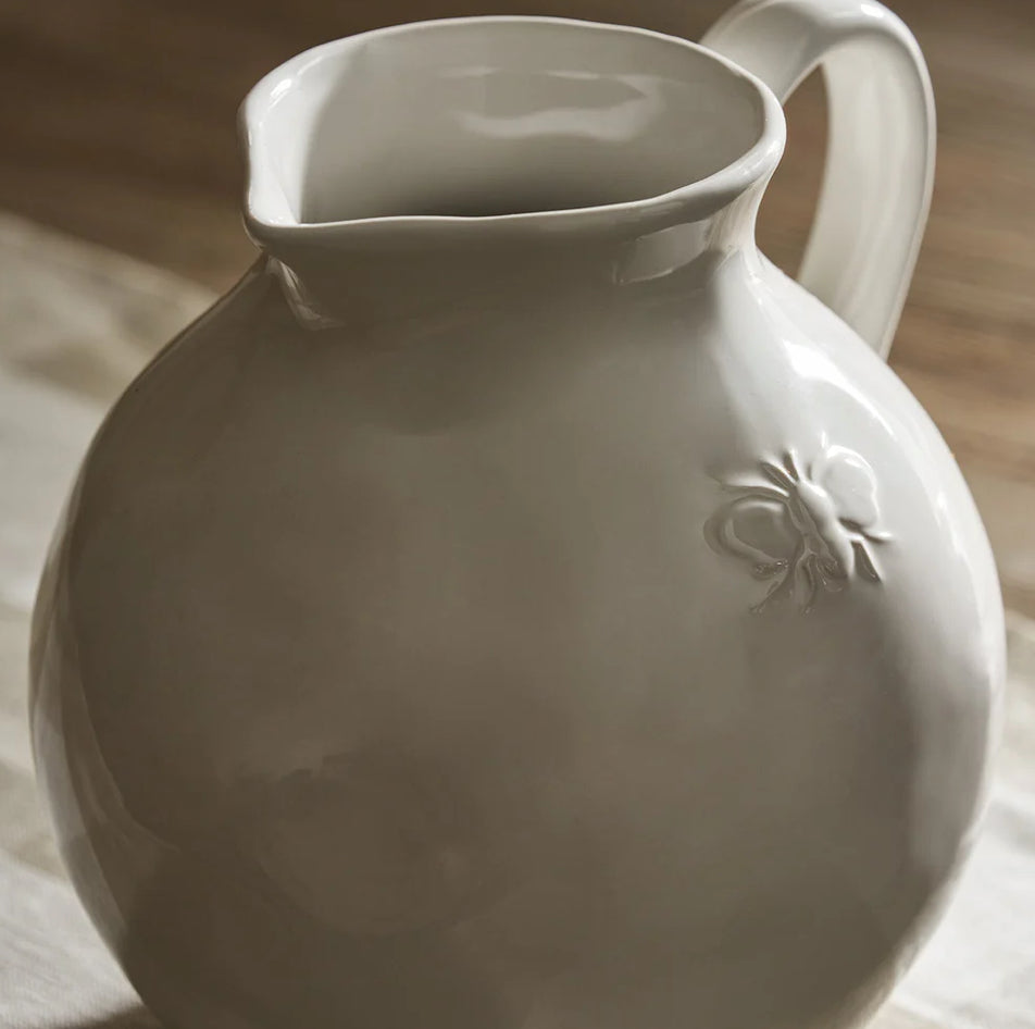 Sophie Allport bee display jug - small - Bluebell and Willow
