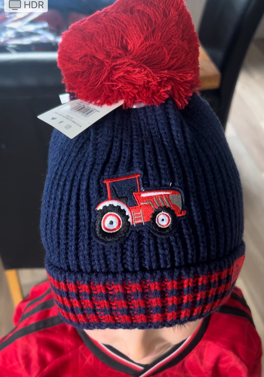 Lighthouse Bobbie Hat - Red Tractor