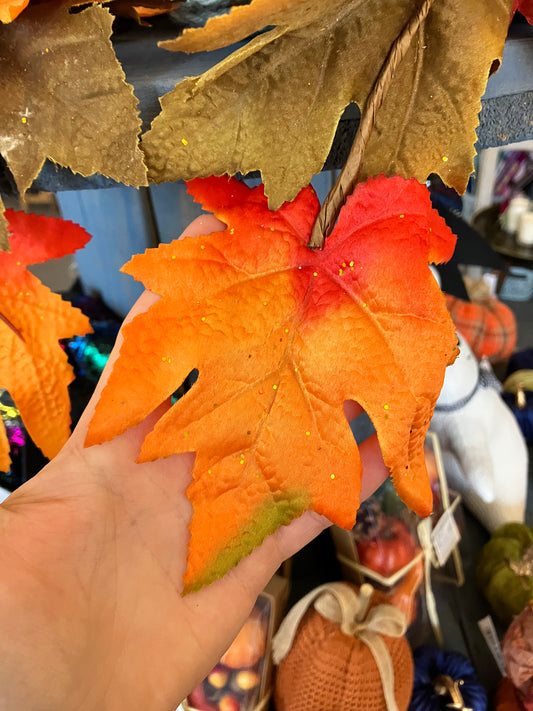 Maple Leaf Shimmering Autumnal Garland - Bluebell and Willow
