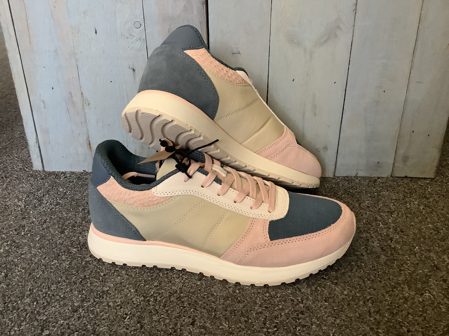 Woden Ronja Trainers - Pink/Navy 36 & 37 left