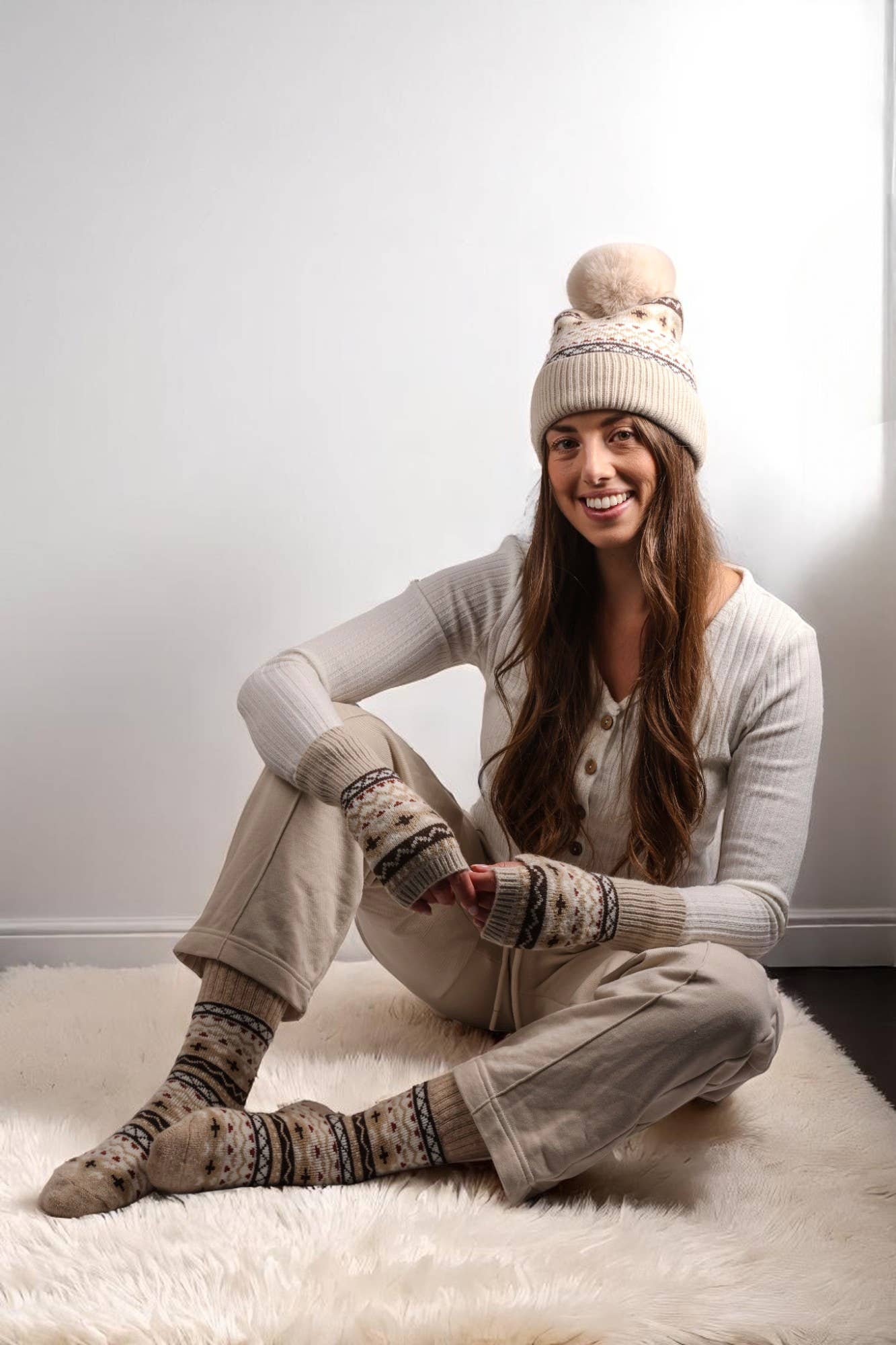 Nordic Pattern Ribbed Beige Socks